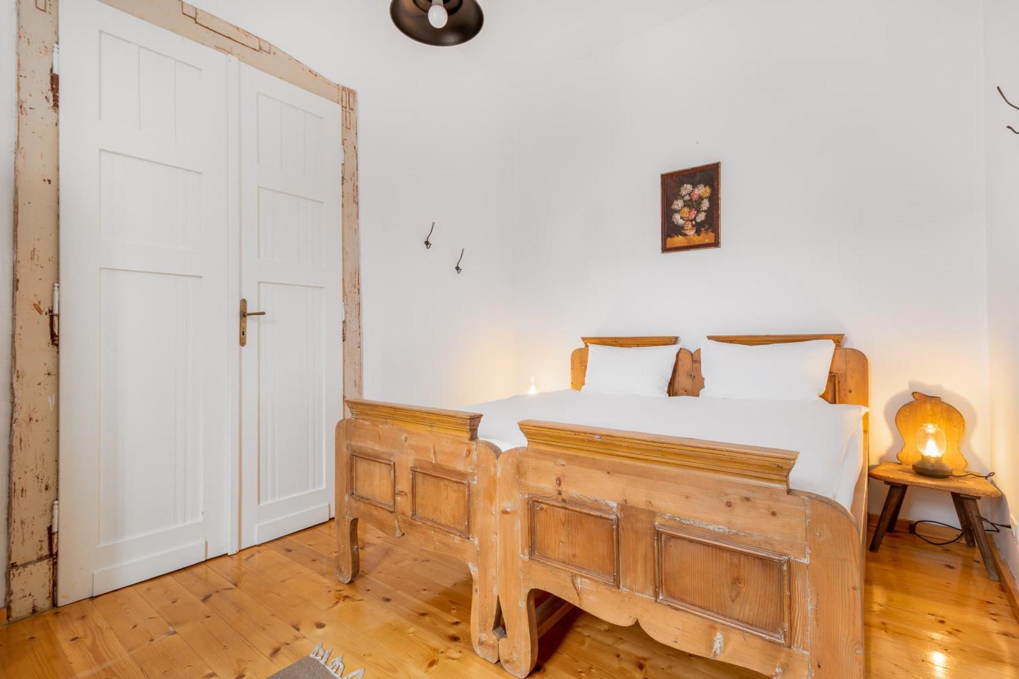Rustic Visual Lägenhet Oradea Exteriör bild